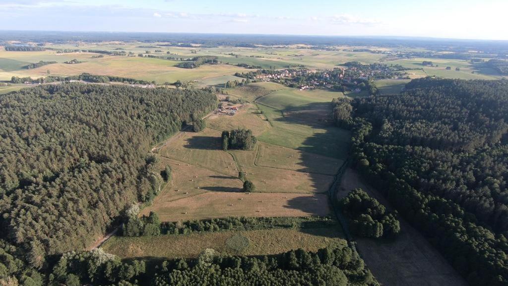 Anglojelonek Gietrzwałd Exterior foto